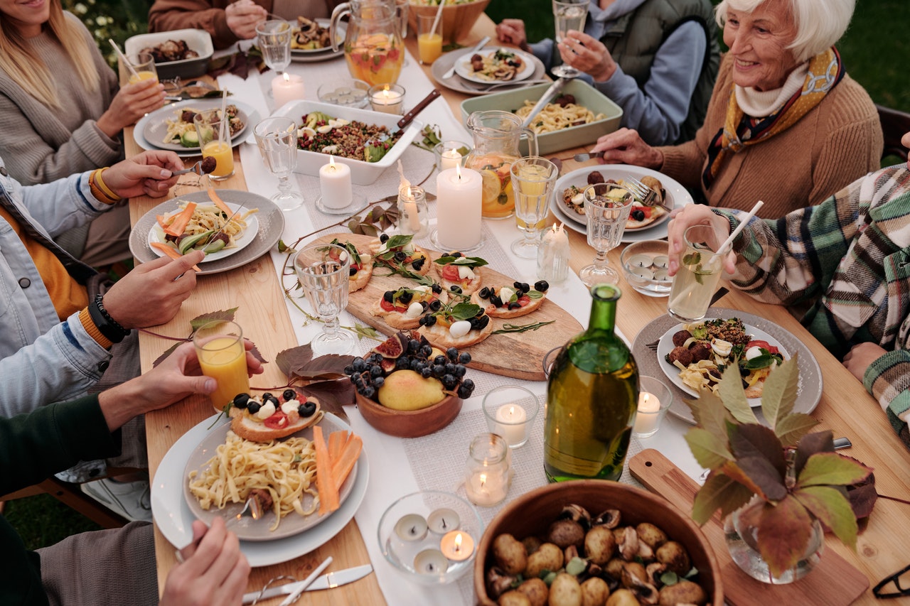 4 Smart Tips for Finding the Best Catering for Your Event